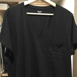 Madewell Whisper Cotton V-Neck Pocket Tee